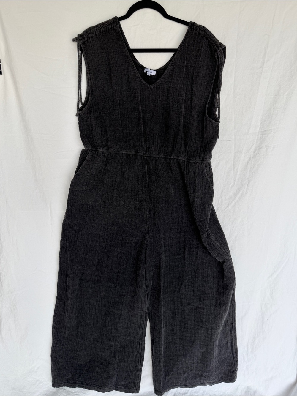 Polagram Black Sleeveless V-Neck Wide-Leg Jumpsuit 1X